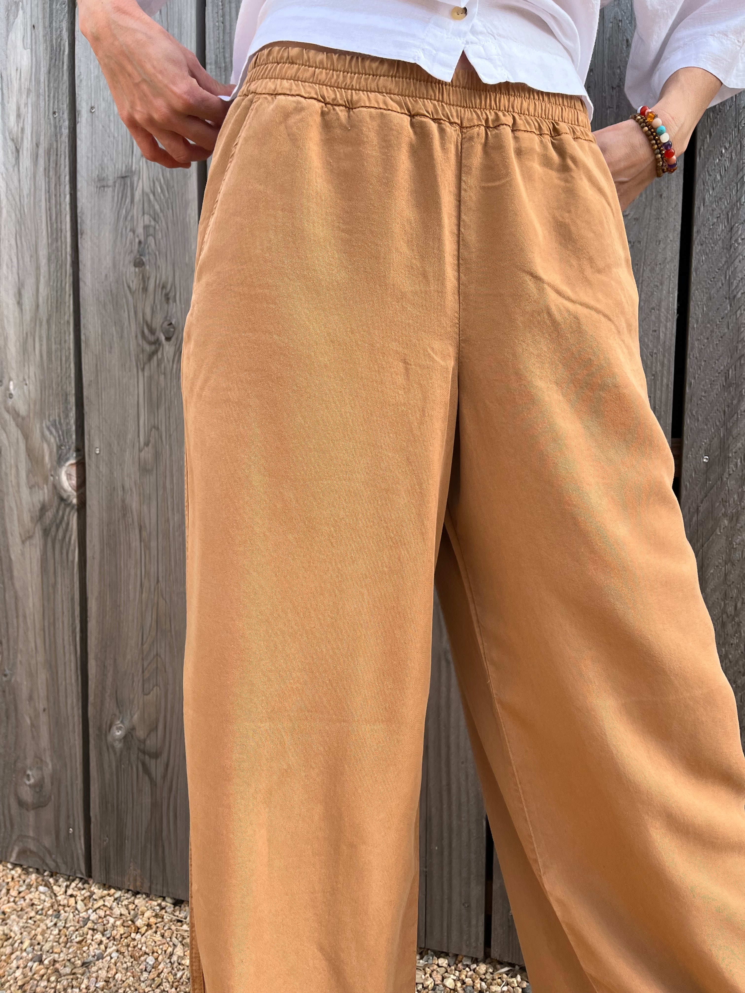 Pantalon lyocell caramel