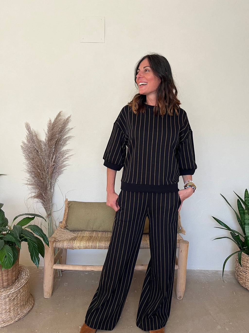 Pantalon noir rayé