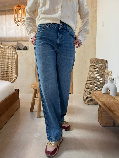Jean