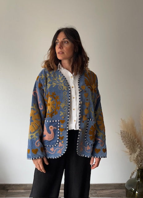 Veste brodée bleue