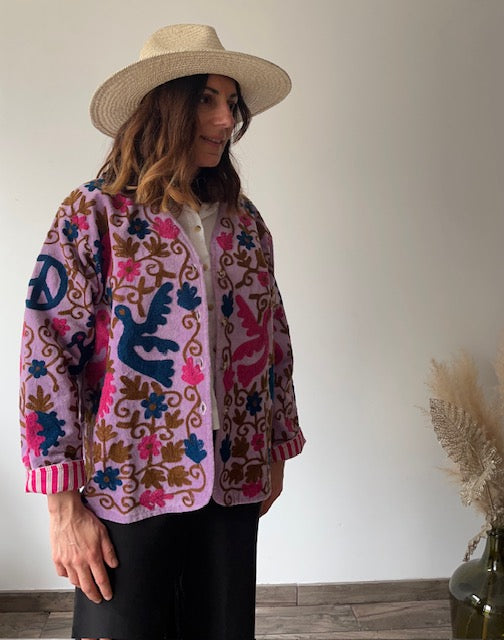 Veste brodée violette