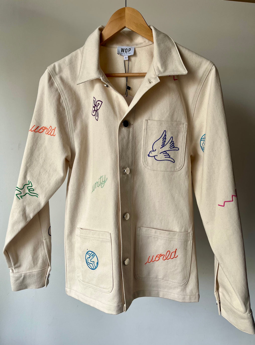 Veste brodée beige en coton bio