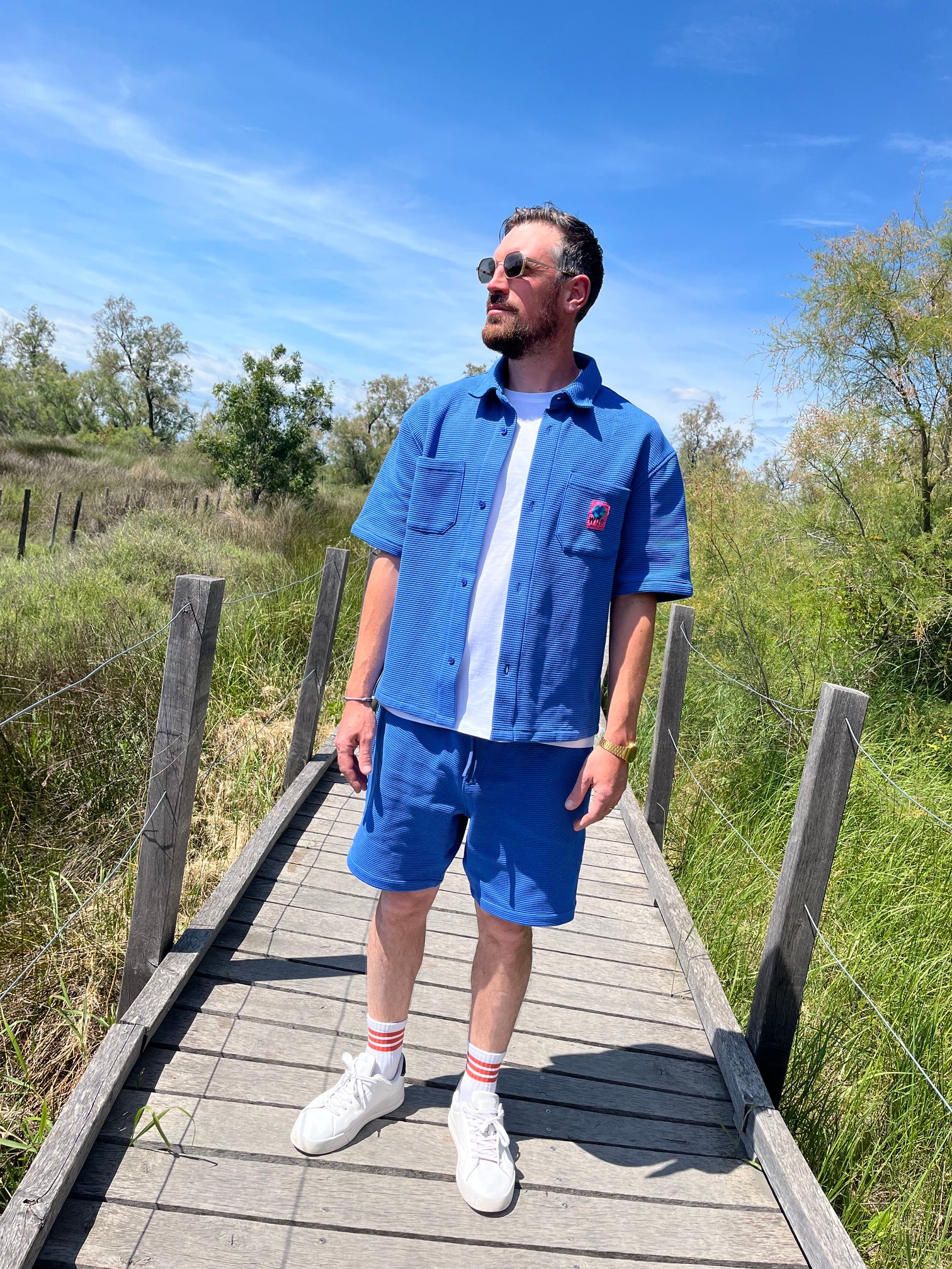 Short bleu coton organique unisexe
